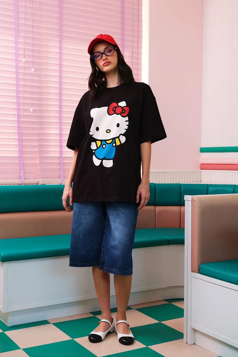 Classic Hello Kitty Oversized T-shirt