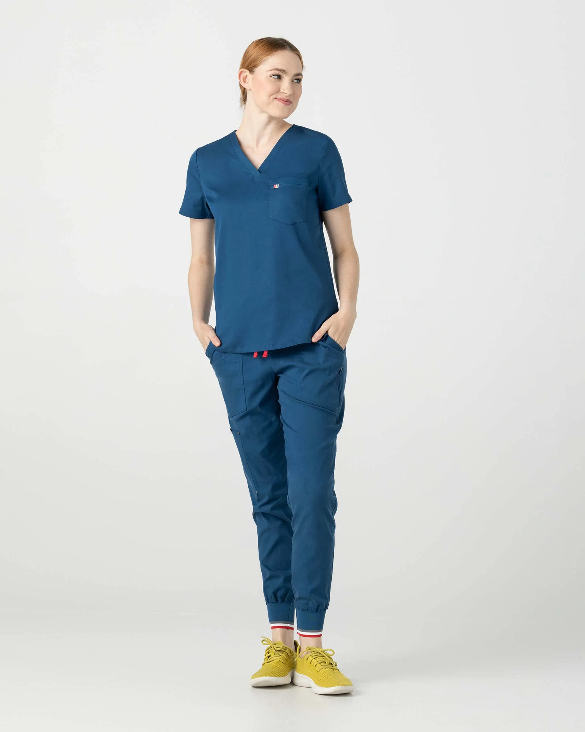 TENCEL™ Sal‎ ‎ Essential Scrub Top